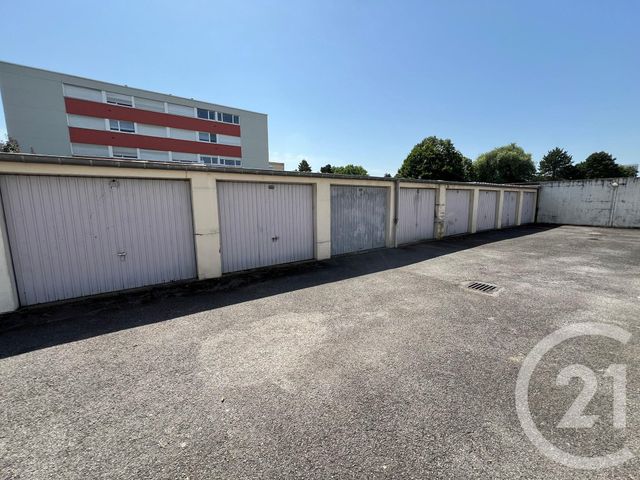 parking à louer - 16.0 m2 - METZ - 57 - LORRAINE - Century 21 Immo Val