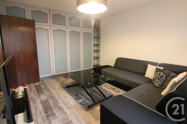 Appartement F2 à louer - 2 pièces - 54.59 m2 - MONTIGNY LES METZ - 57 - LORRAINE - Century 21 Immo Val