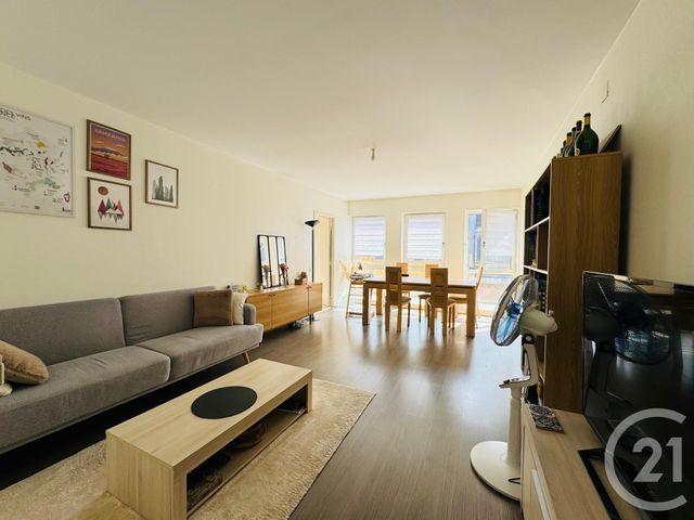 Appartement F5 à louer - 5 pièces - 96.32 m2 - METZ - 57 - LORRAINE - Century 21 Immo Val