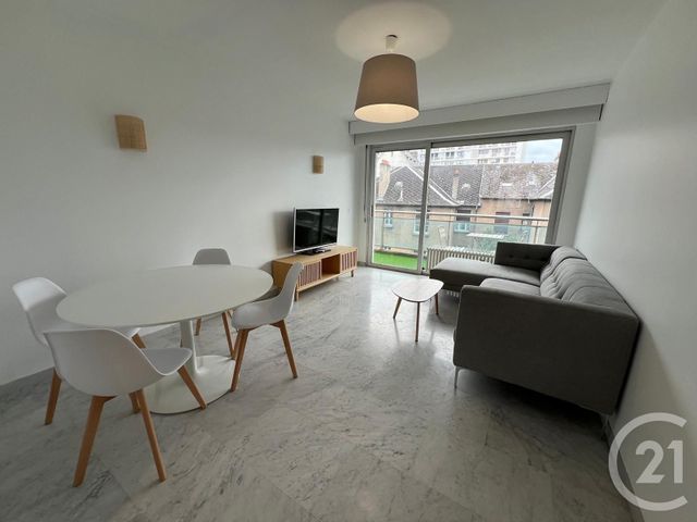 Appartement à louer - 3 pièces - 76.5 m2 - MONTIGNY LES METZ - 57 - LORRAINE - Century 21 Immo Val