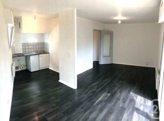 Appartement Studio à louer - 1 pièce - 30.76 m2 - METZ - 57 - LORRAINE - Century 21 Immo Val