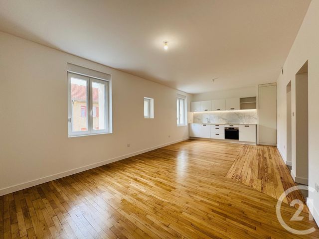 Appartement F5 à louer - 5 pièces - 80.71 m2 - MONTIGNY LES METZ - 57 - LORRAINE - Century 21 Immo Val