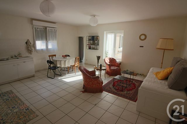 Appartement F3 à louer - 3 pièces - 56.12 m2 - UCKANGE - 57 - LORRAINE - Century 21 Immo Val